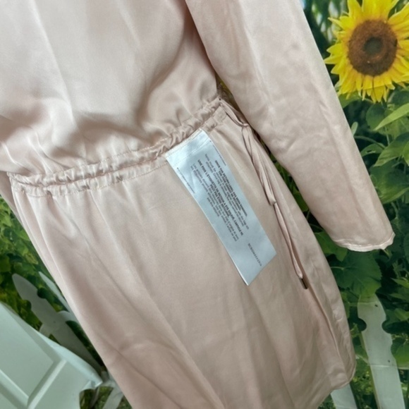 BCBG Bare Pink Long Sleeve Surplice Dress Small - Picture 10 of 13